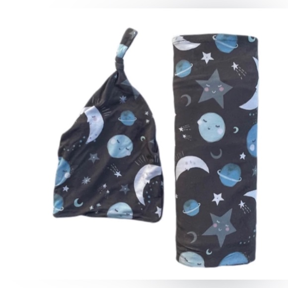 🌙NIB LS Moon & back Swaddle🌙 - Picture 3 of 3